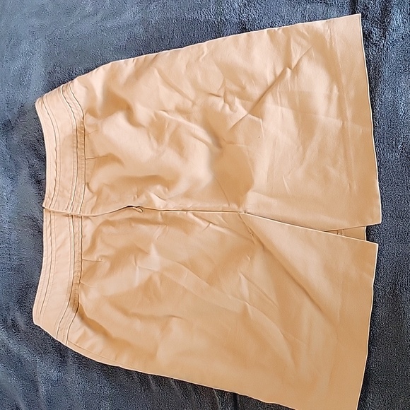 Skirt - Picture 2 of 3